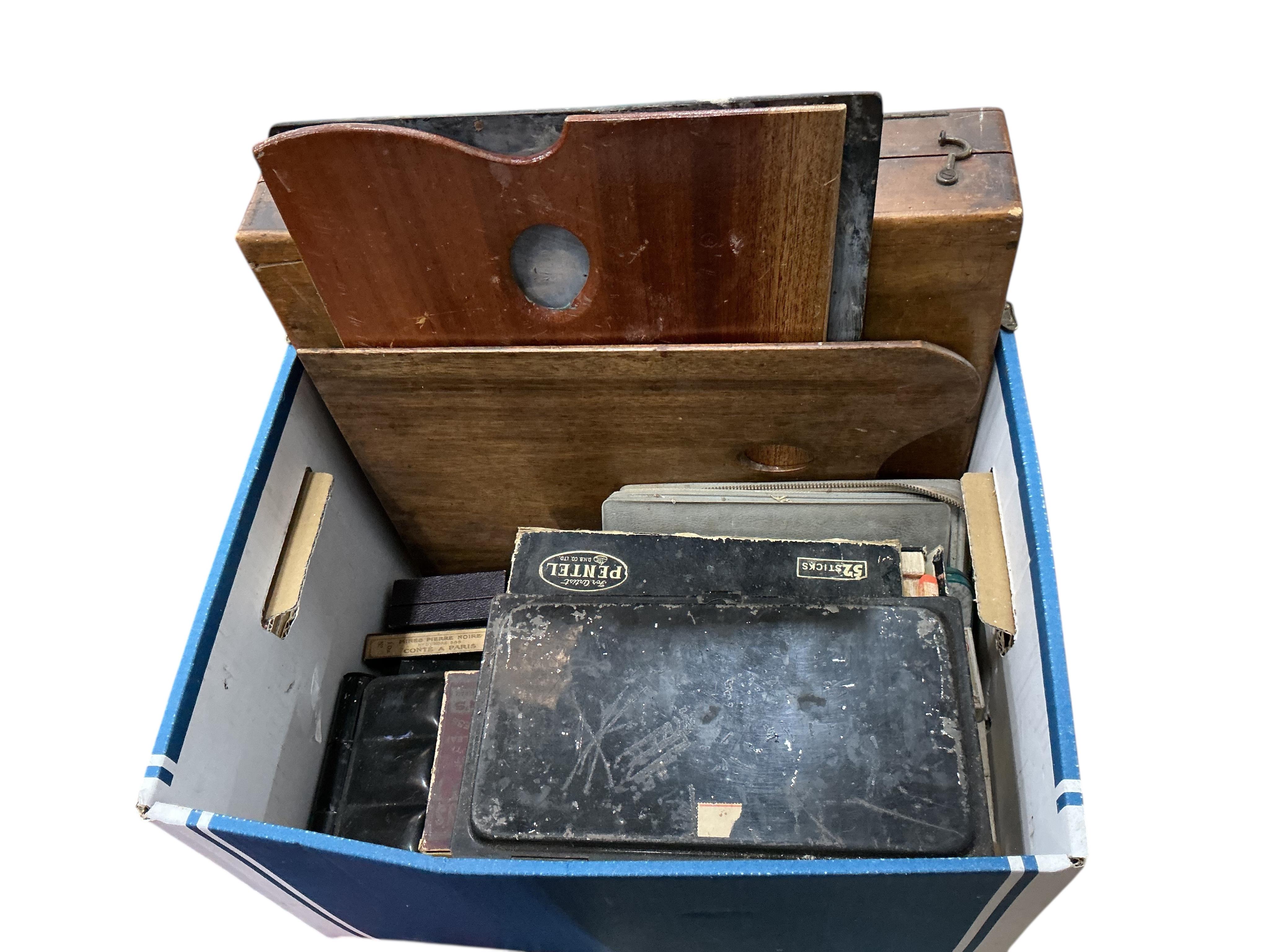 A quantity of assorted mid century drawing and artist's implements